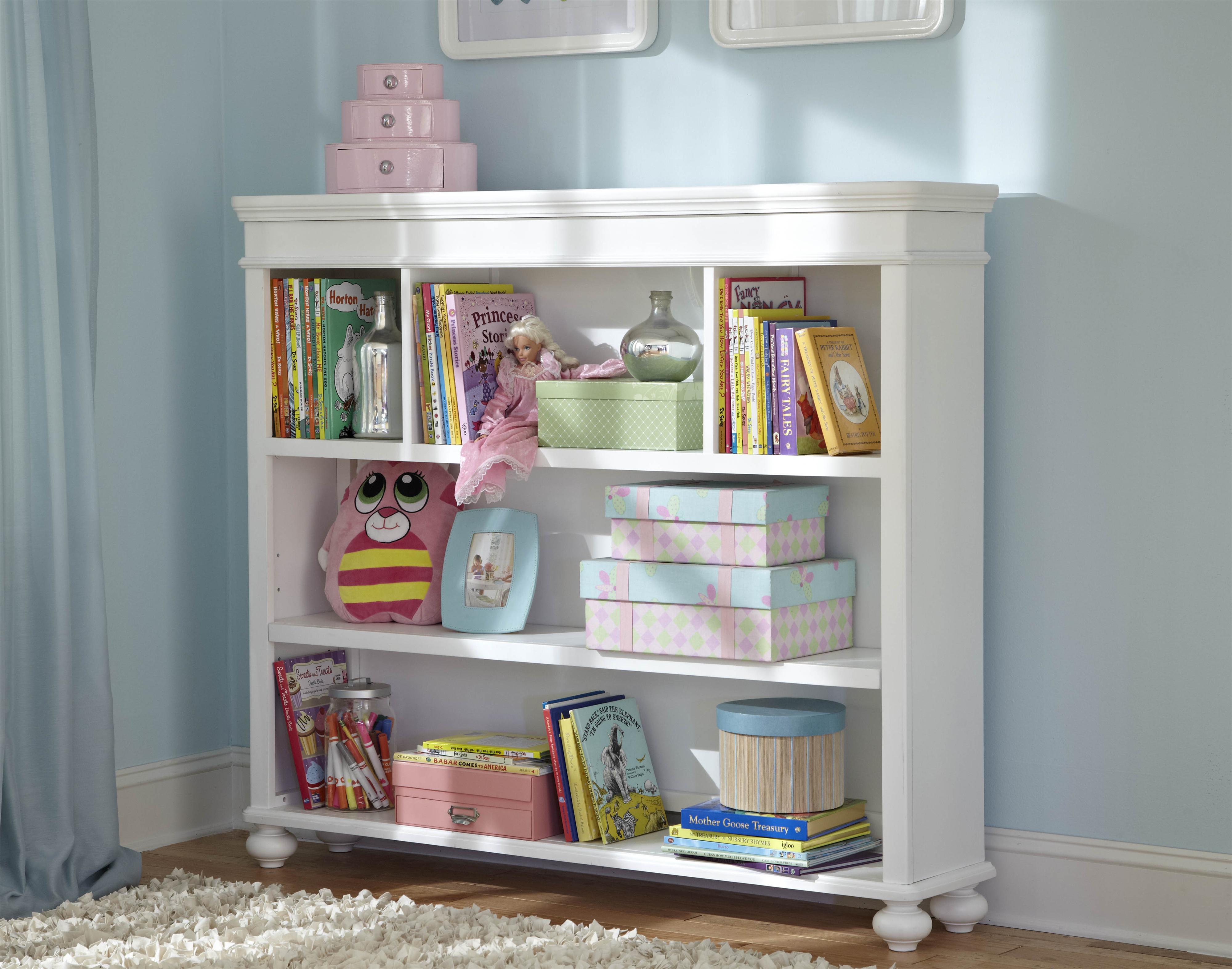 Legacy Classic Kids Madison Classic Dresser with 6 Drawers and Bookcase